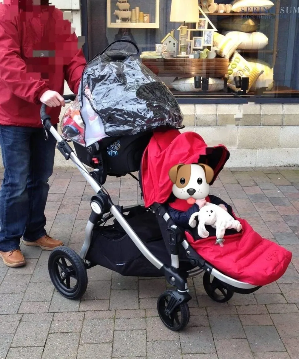 Twin Buggy, Car seat & Accessories - Image 1