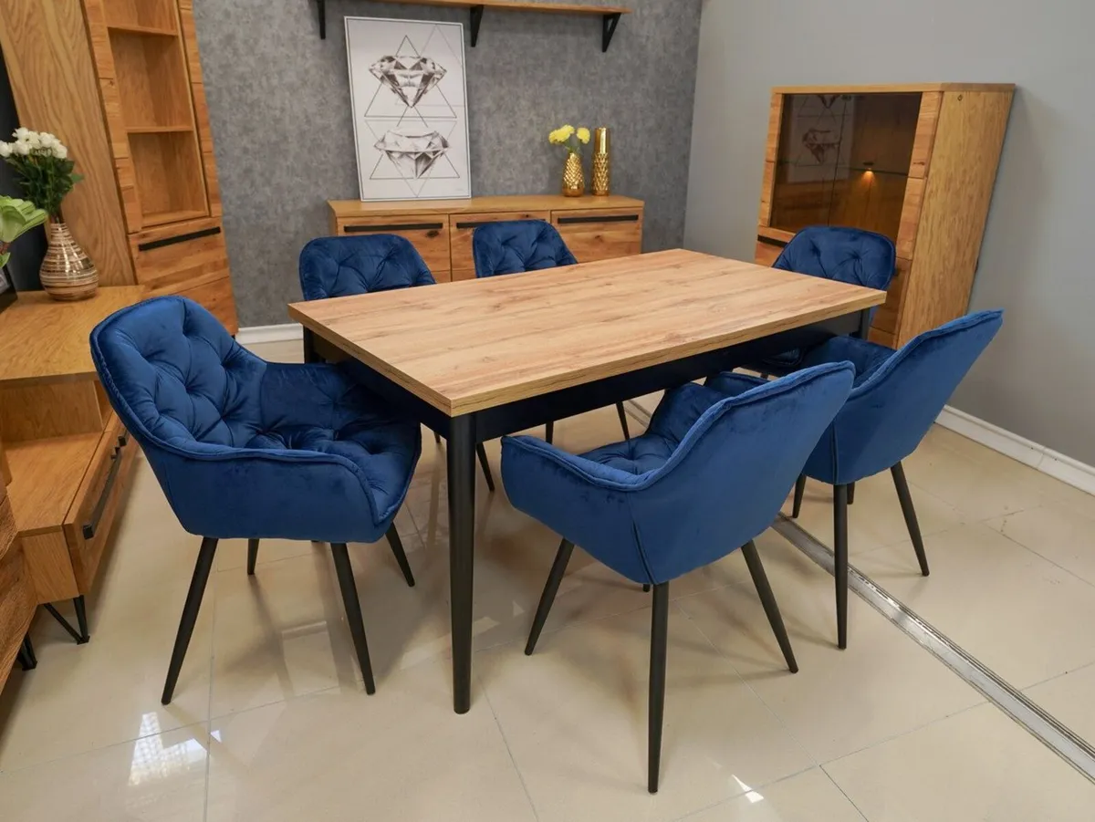 Vitos Pink Velvet Armchair - Image 4