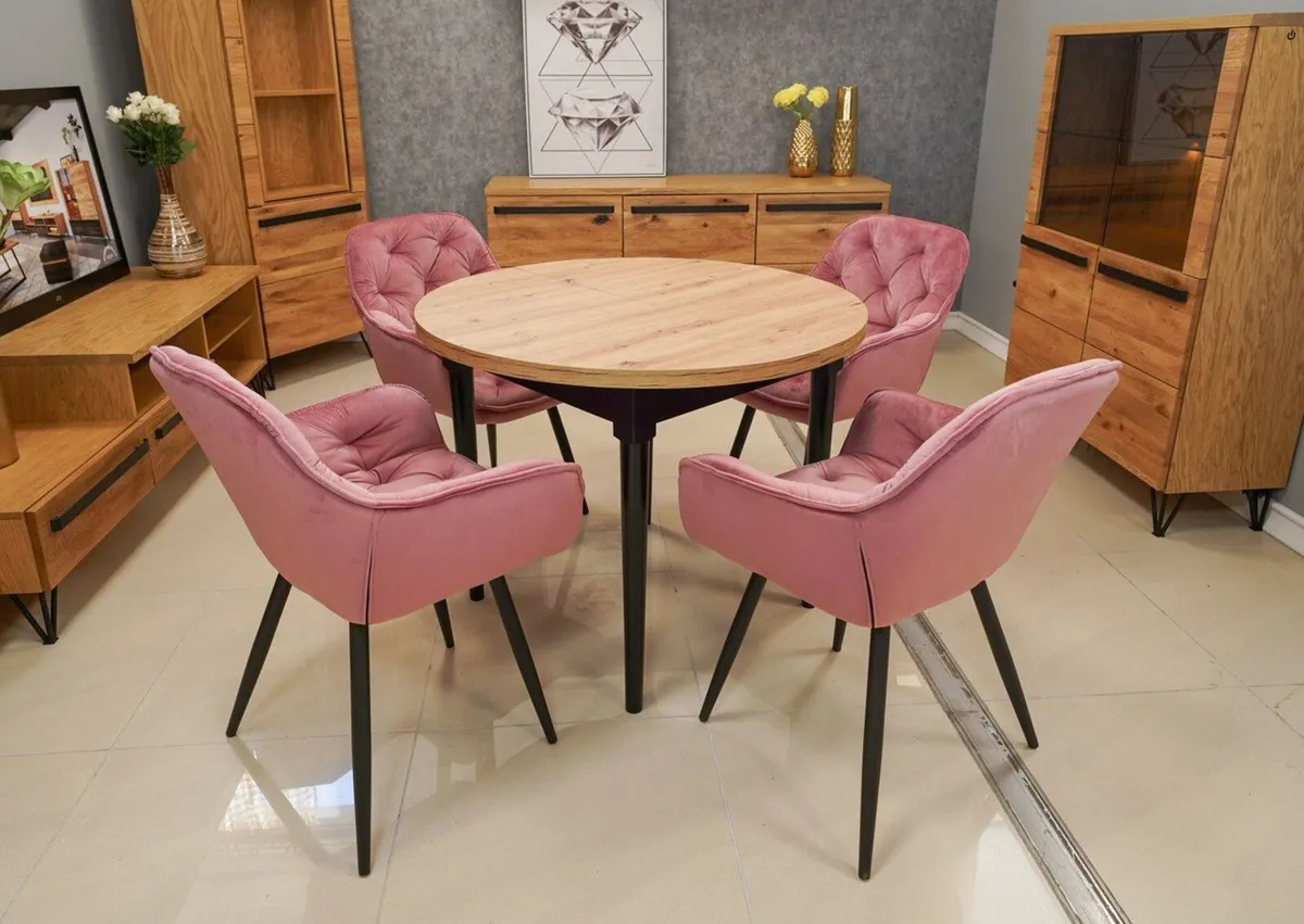 Vitos Pink Velvet Armchair - Image 1