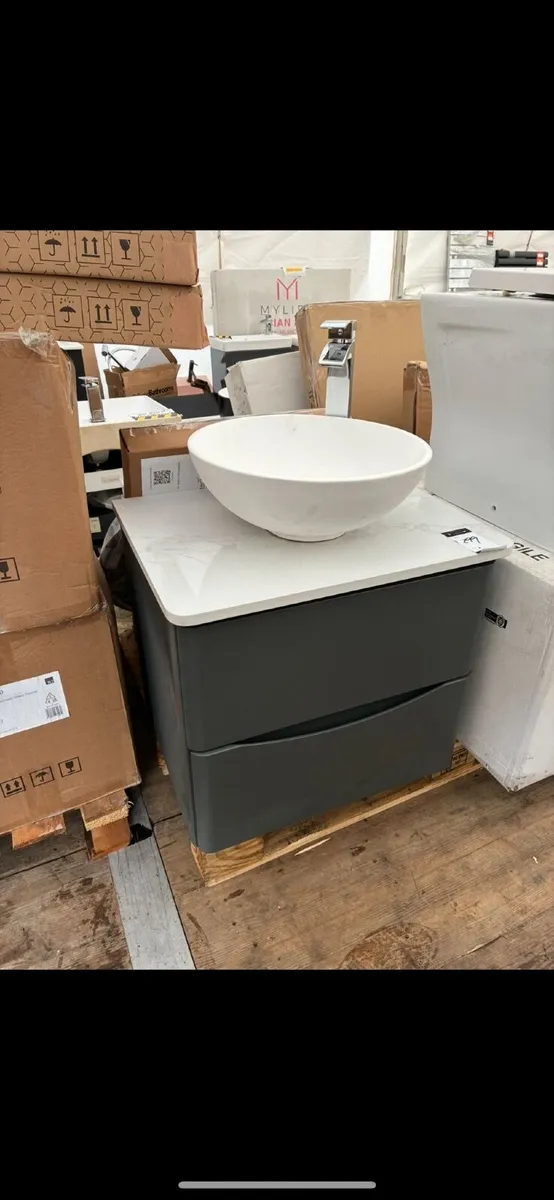 Vanity Unit, Sink and Tap. - Image 1