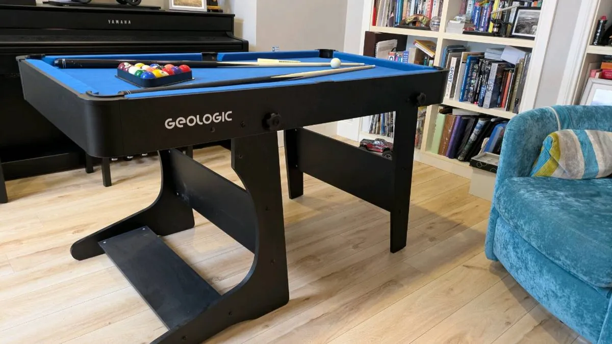 Pool table - Image 3