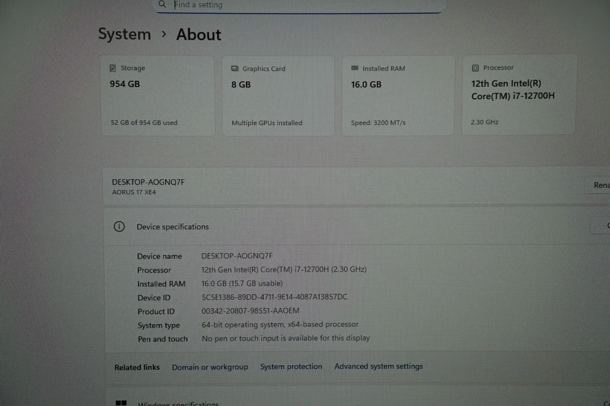 Gigabyte Aorus 17 XE4 Gaming  i7-12700H|RTX 3070Ti - Image 3
