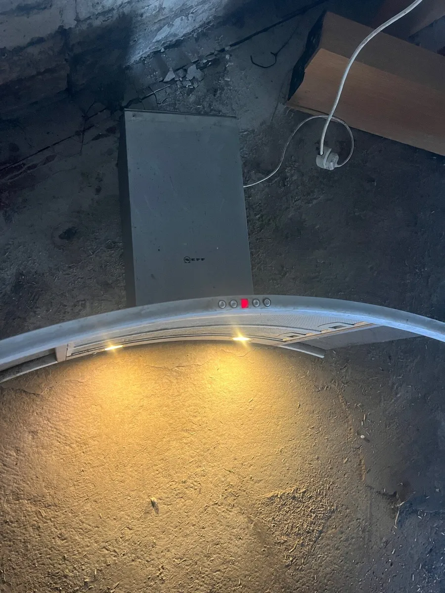 NEFF HOOD EXTRACTOR FAN - Image 2