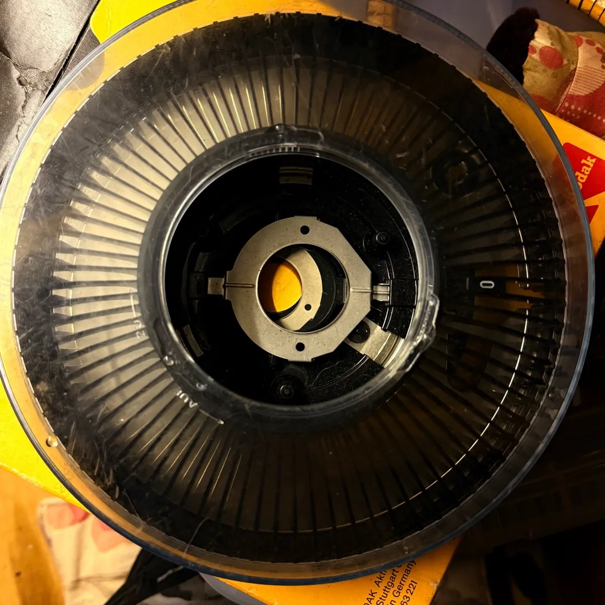 Kodak slide carousel for antique Kodak projector - Image 2