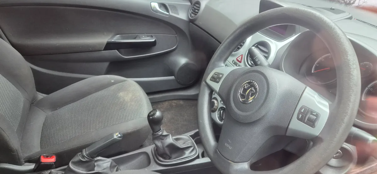 Opel corsa - Image 4