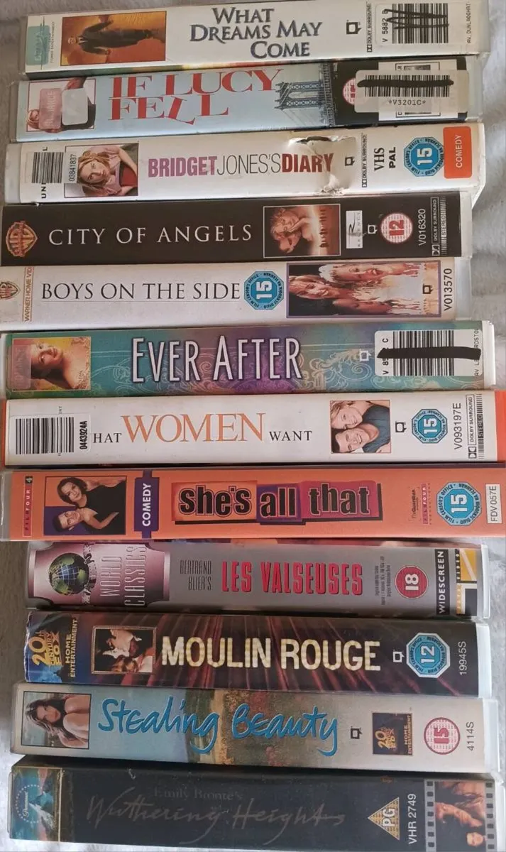 12 tape VHS Bundle - Image 2