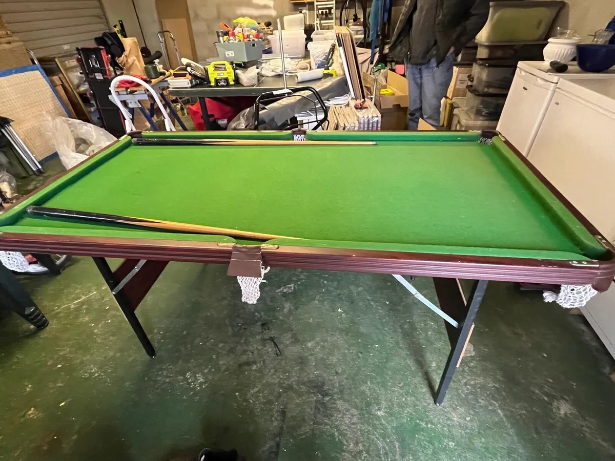 Snooker table 6' x 3' - Image 1