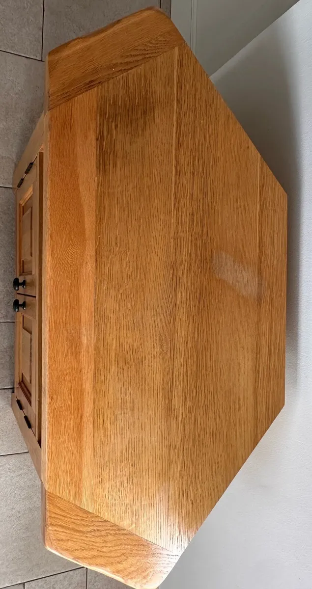 Solid oak bookshelf and TV unit - Image 4