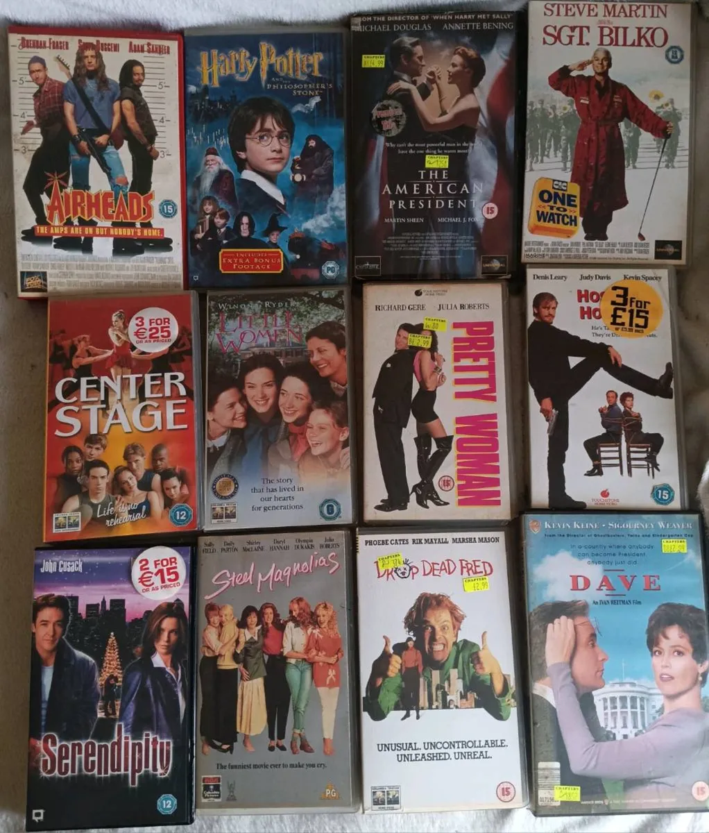 12 tape VHS Bundle - Image 1