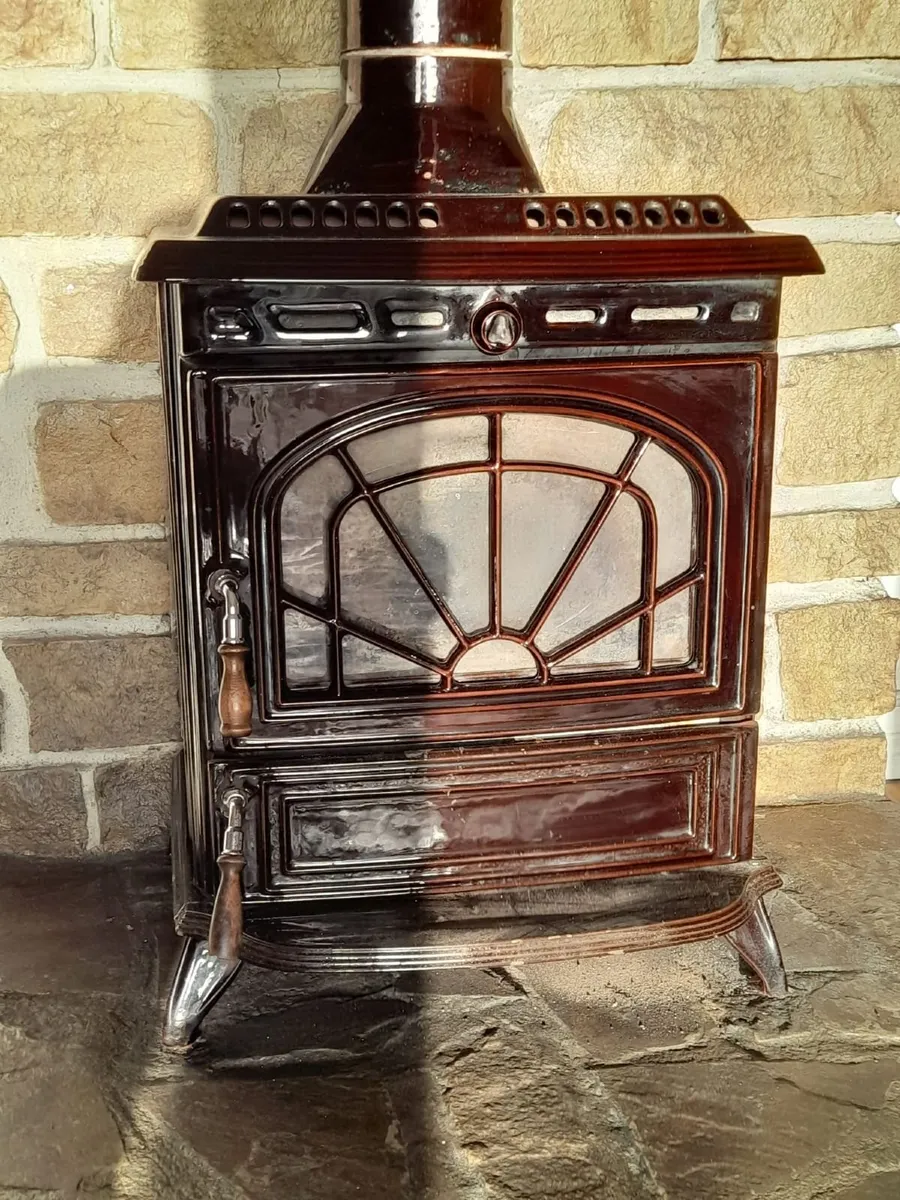 Stove - Image 2