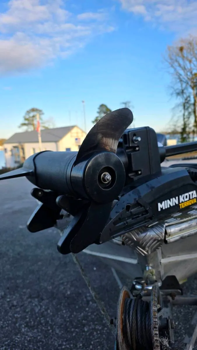 Minn kota terova 2024 model - Image 1