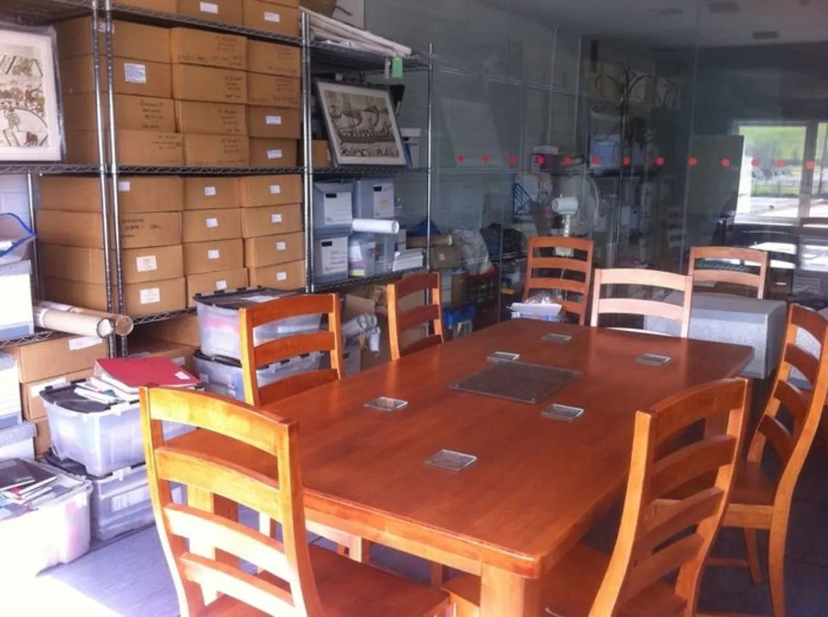 Large Solid Wood Dining Table and 4 chairs - Image 3