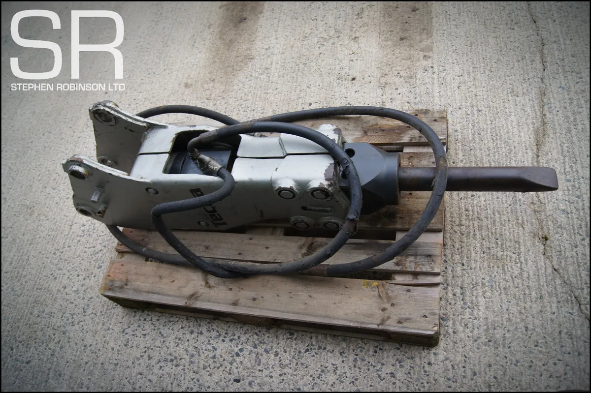 Tecna 4-7 ton Rock Hammer - Image 4