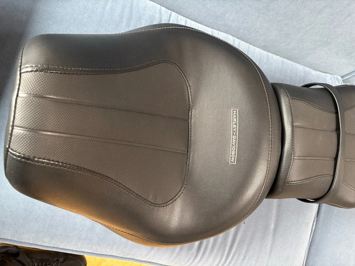 Motorcycle seat Harley Davidson - Image 4