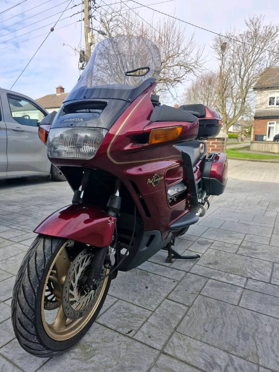 Honda Pan European ST 1100 - Image 2