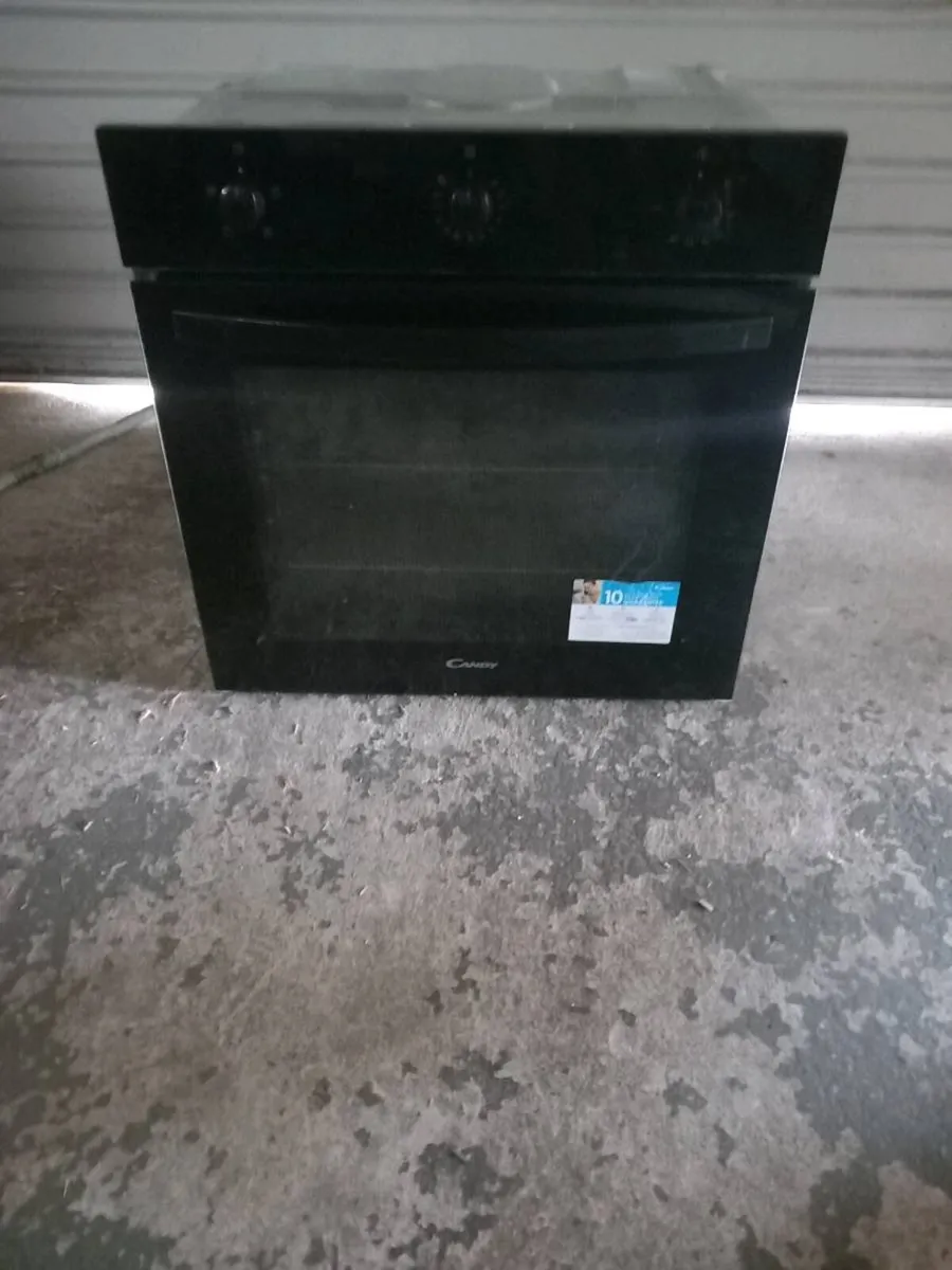 Candy 60cm single oven - Image 1