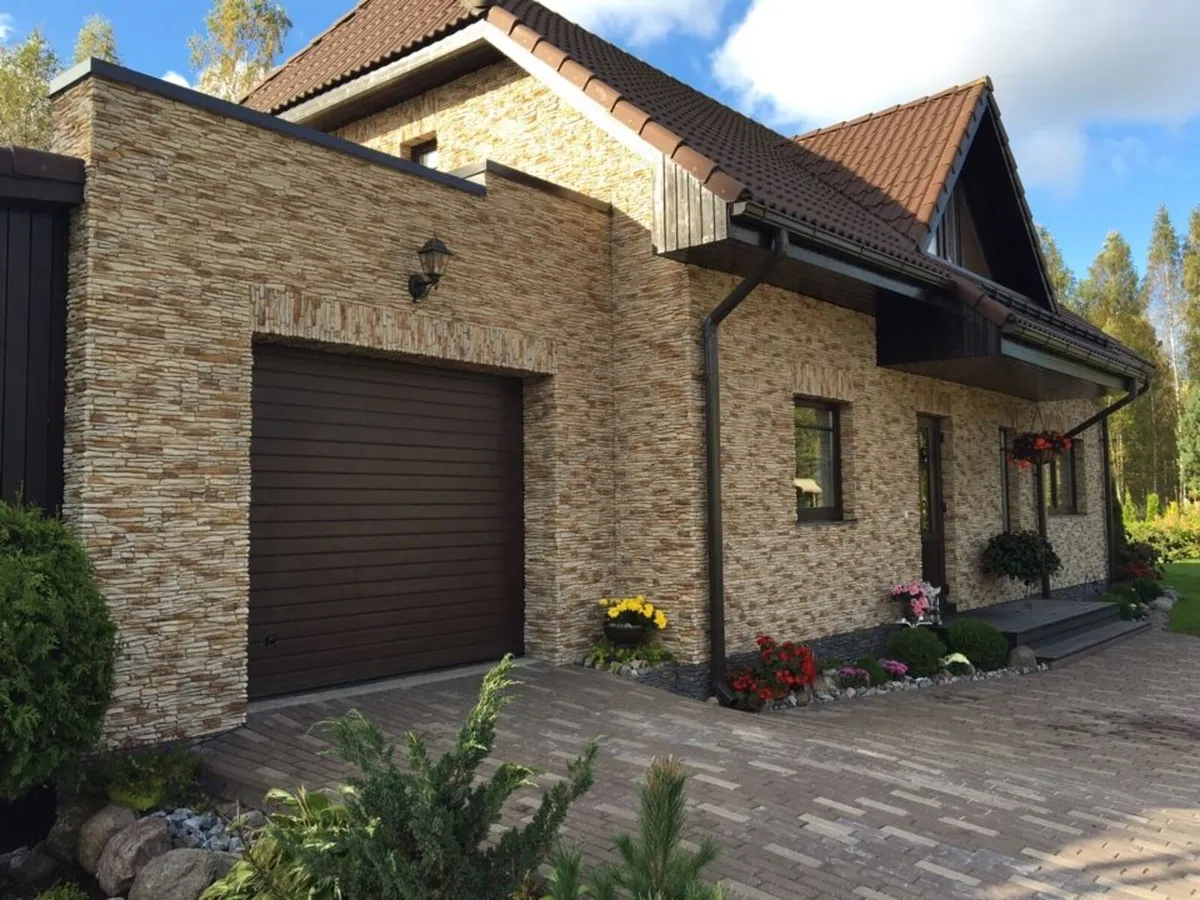 California Dessert - Stone Cladding - Image 3