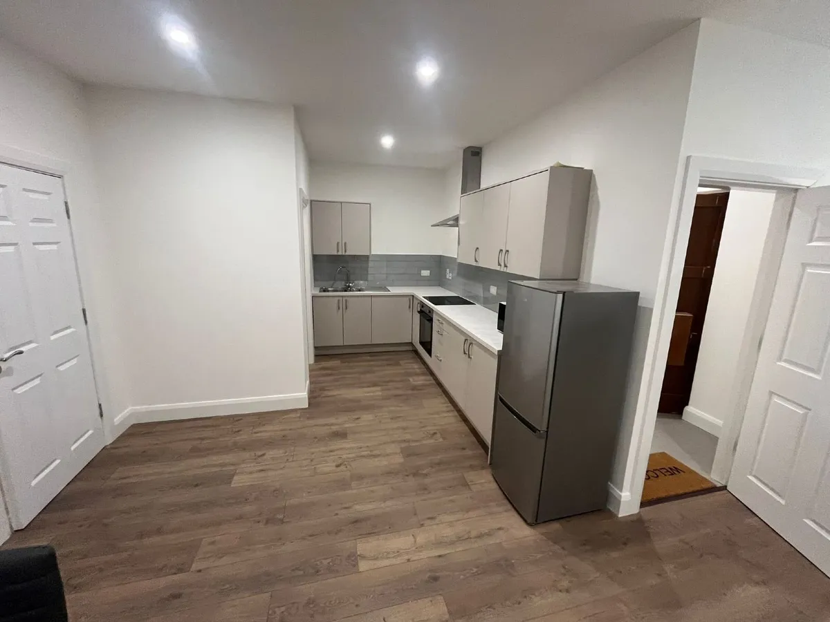 3 Bed Ground Floor Apartment – Clifden Village - Image 4