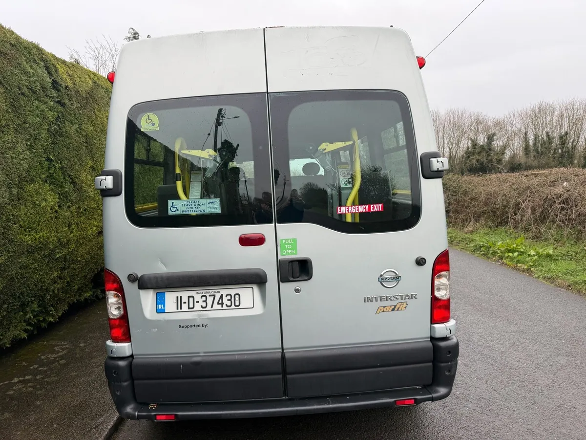 2011 Nissan interstar Ambulance/ minibus - Image 3