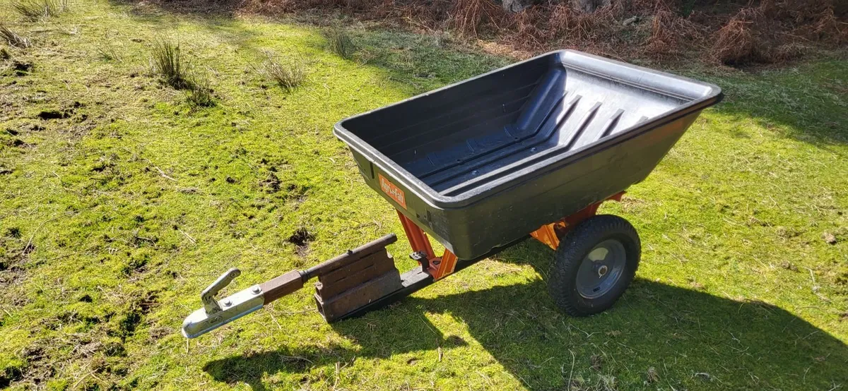 Agri-Fab Tow-Behind Tipping Trailer 650lb 10cuft - Image 1