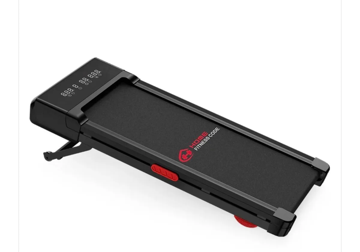 Treadmill with 0-12% auto incline , brand new - Image 1