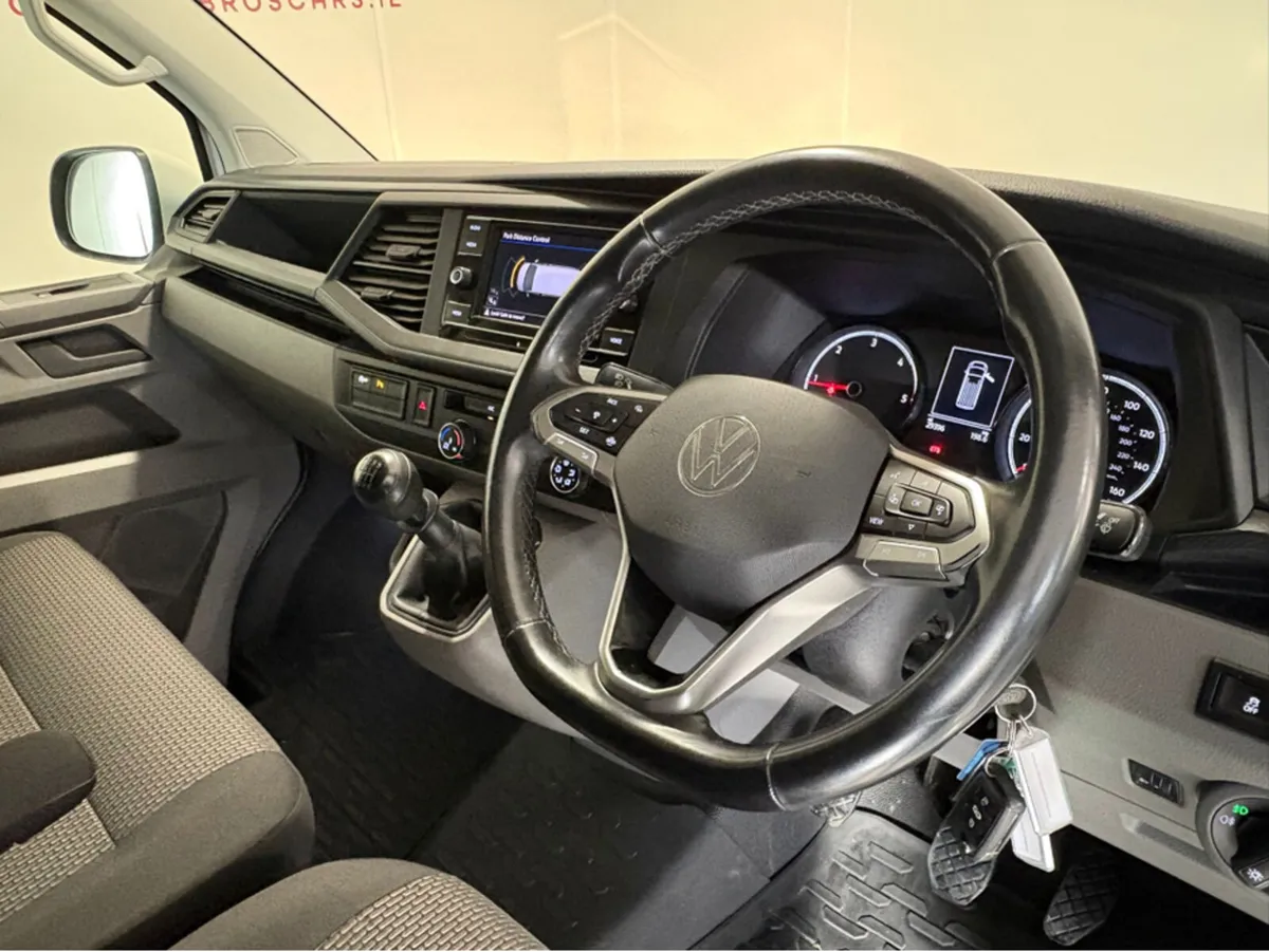 Volkswagen Transporter T30 HIGHLINE TDI P/V - Image 3