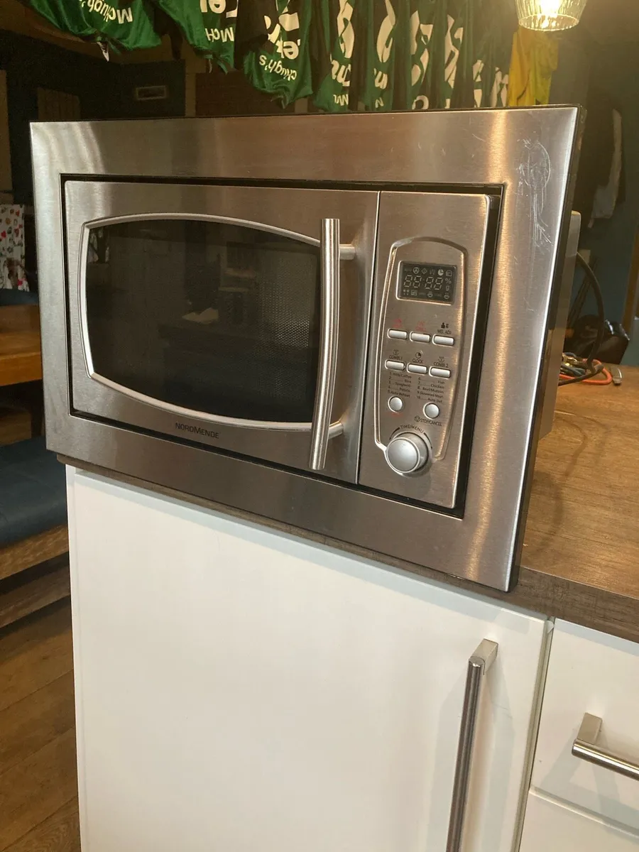 Built in Microwave €35 (bargain) - Image 1