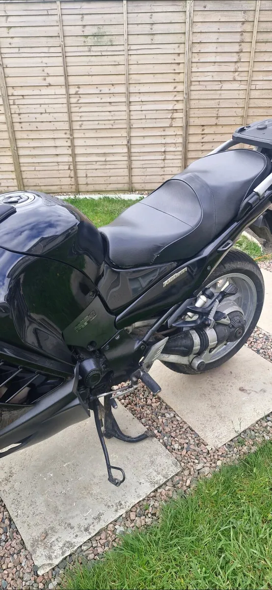 Kawasaki GTR 1400 - Image 4