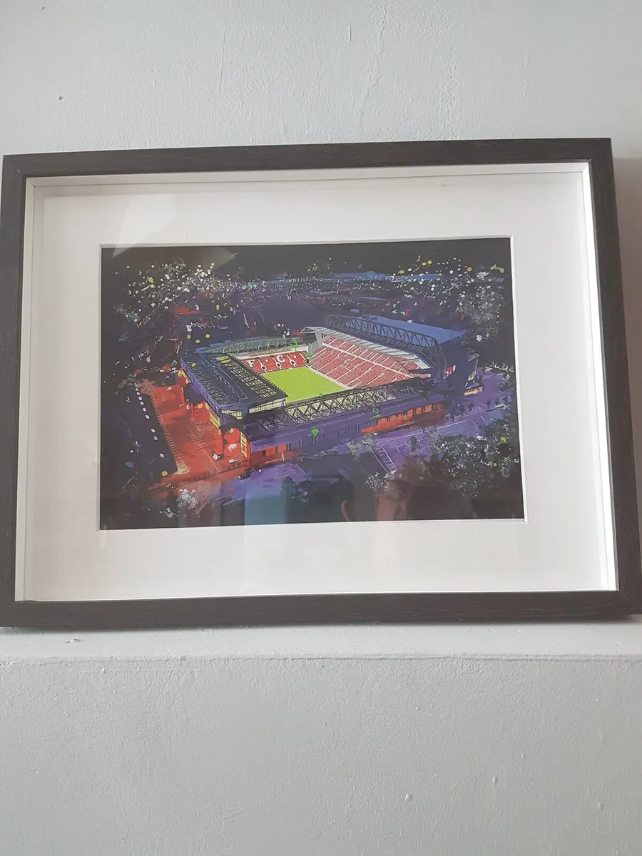 Liverpool Large Framed Prints 43 x 33 cm - Image 2