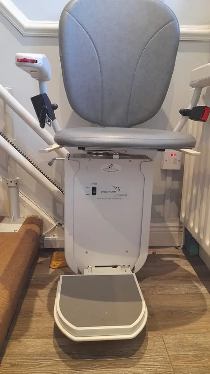 stairlift - Image 2