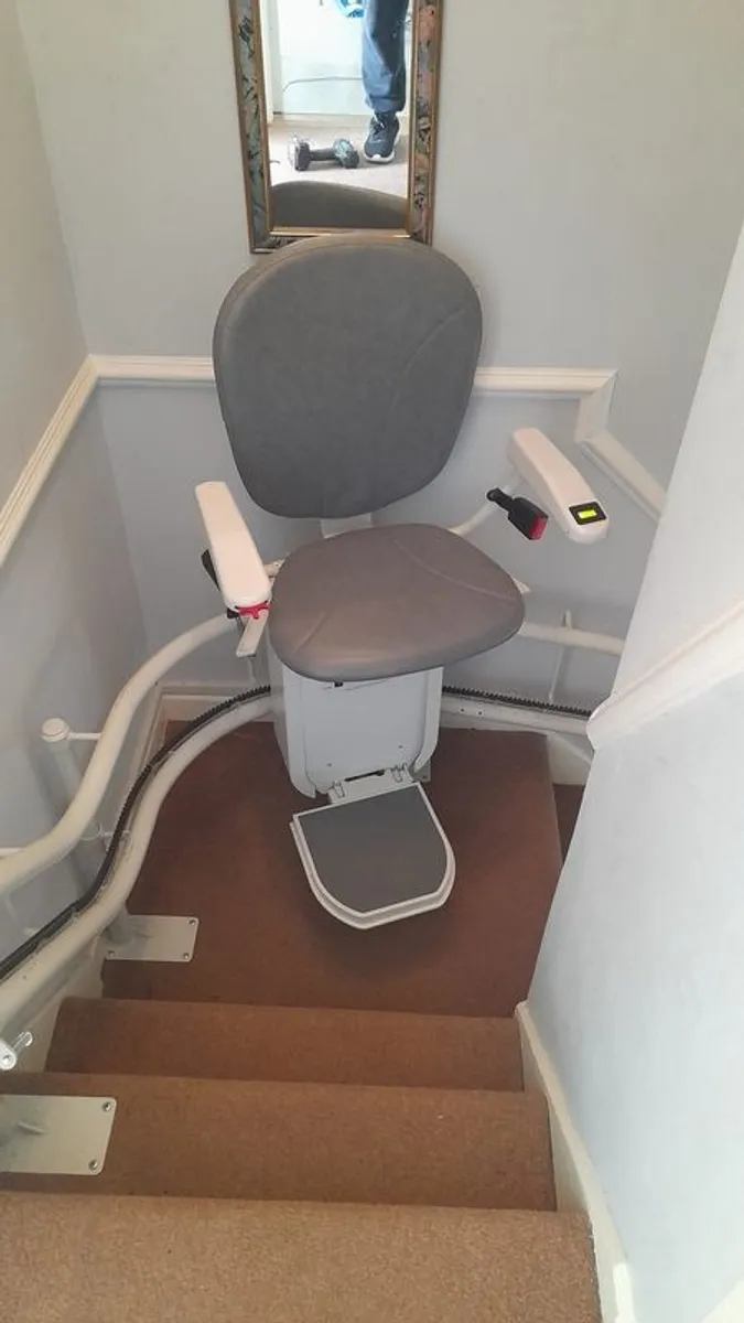 stairlift - Image 3