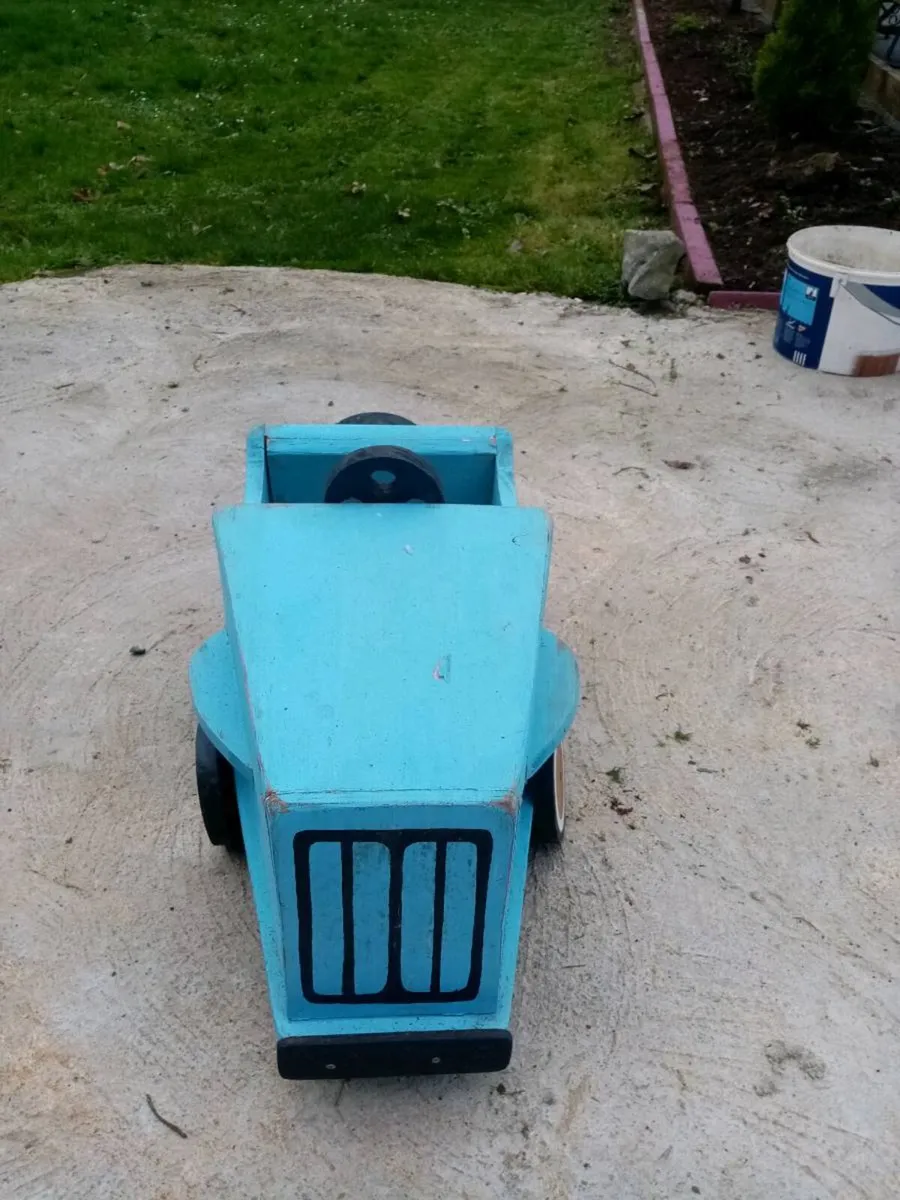 Timber car - Image 1