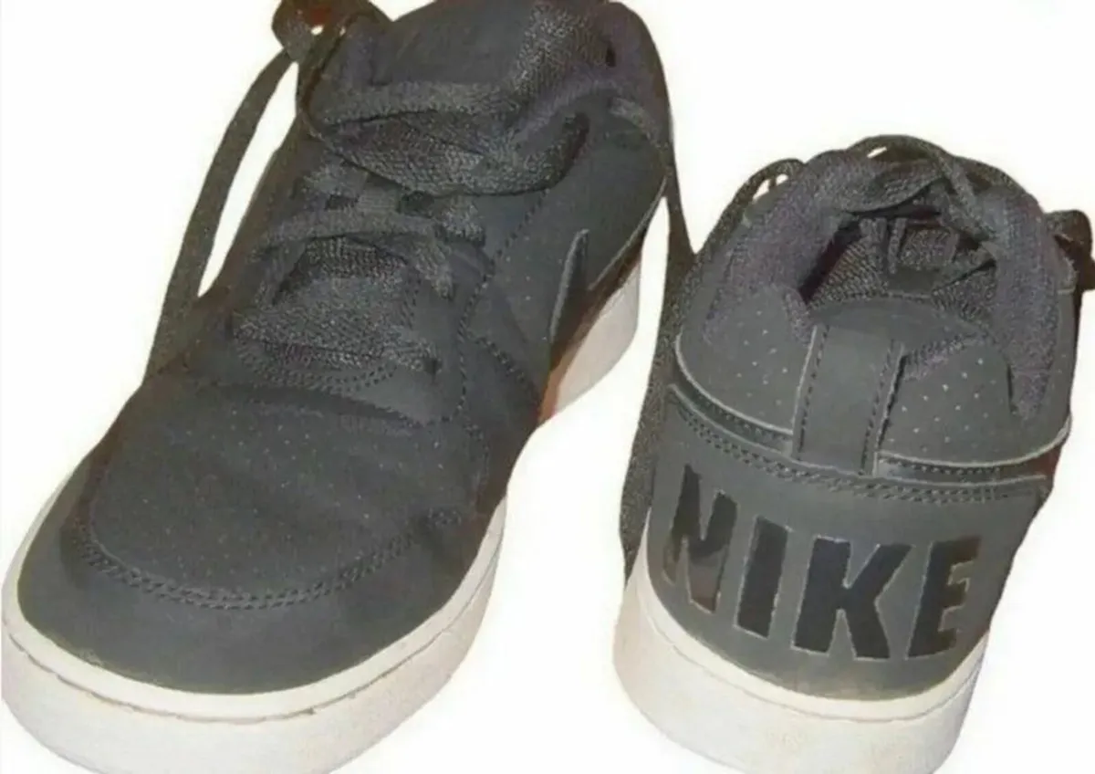 Vintage Authentic Nike Trainers-Ex Display-5.5 - Image 3