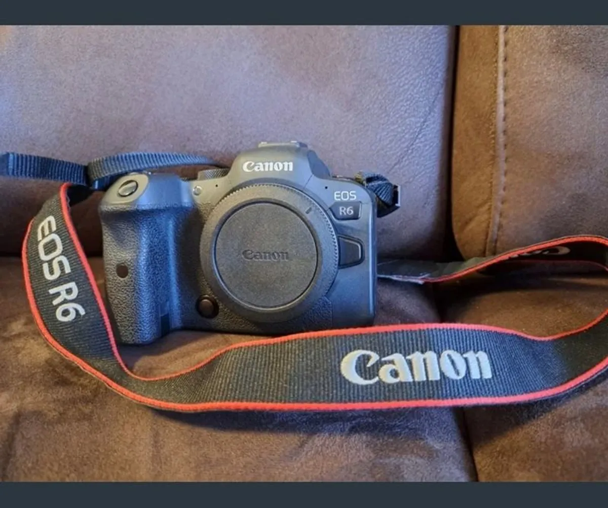 Canon EOS R6 Mirrorless Camera - Image 1