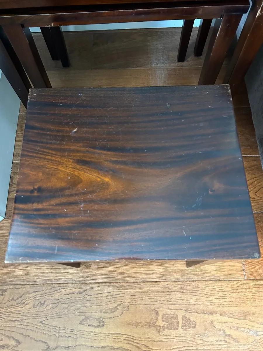 Nest of tables - Image 4