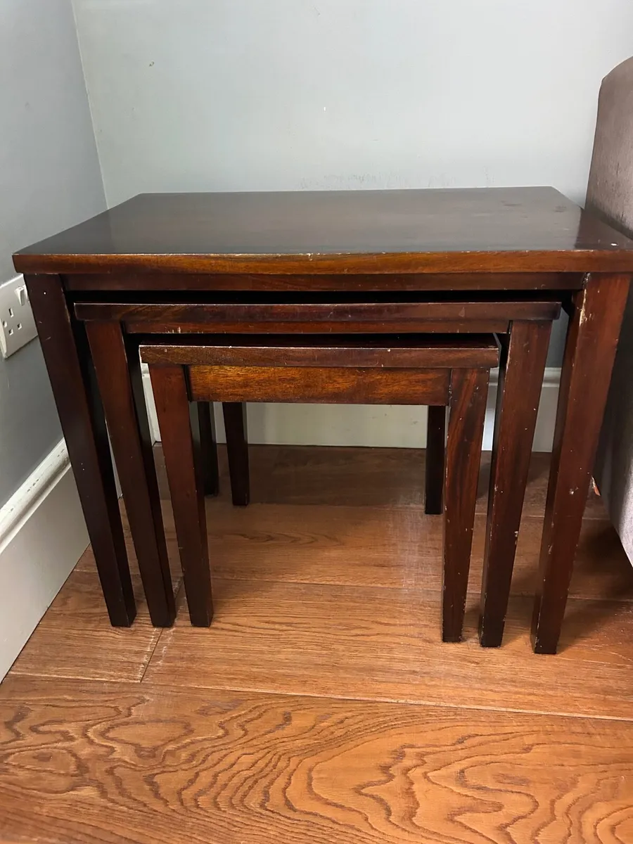 Nest of tables - Image 3