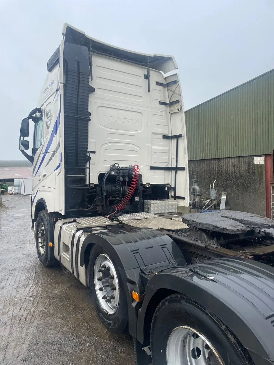 Volvo Other 2013 - Image 2