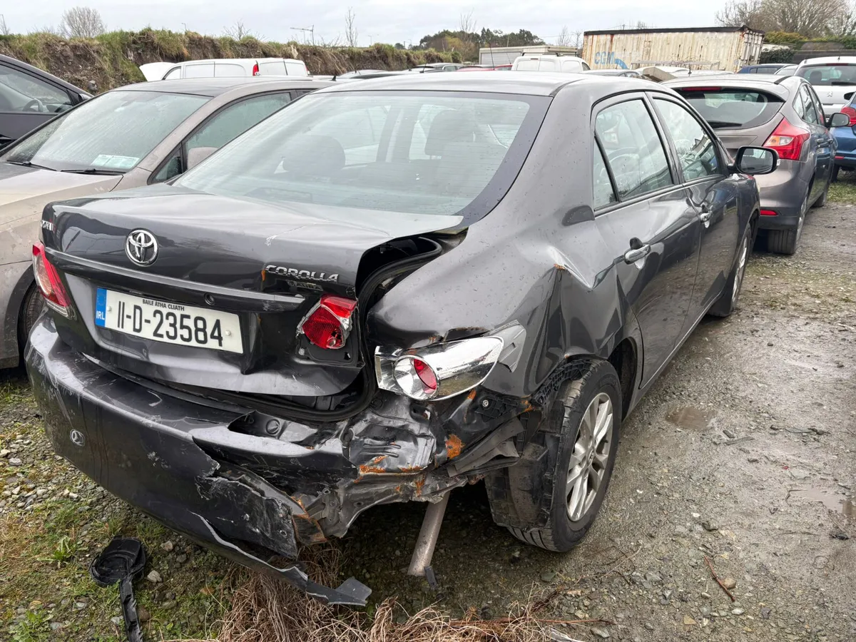 2011 Toyota Corolla 1.4 D4D only 76 kms - Image 4