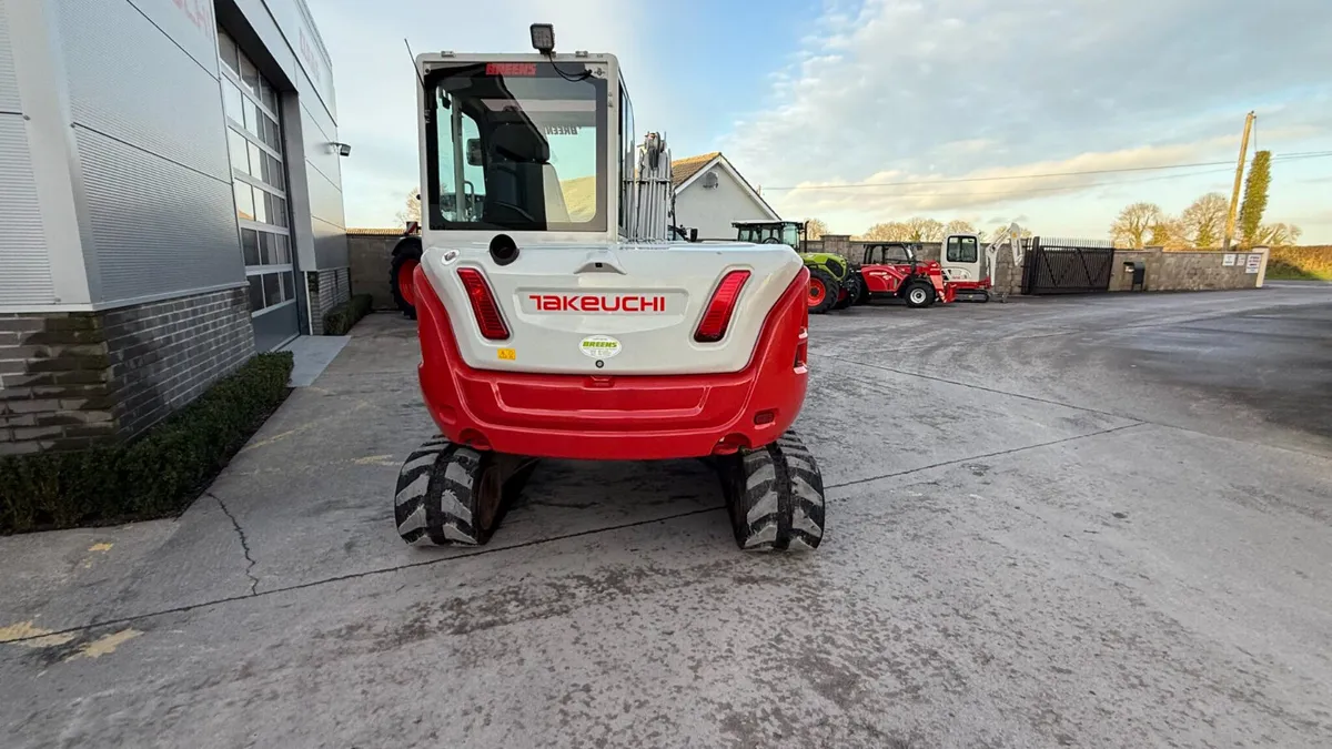 Takeuchi TB370 - Image 3