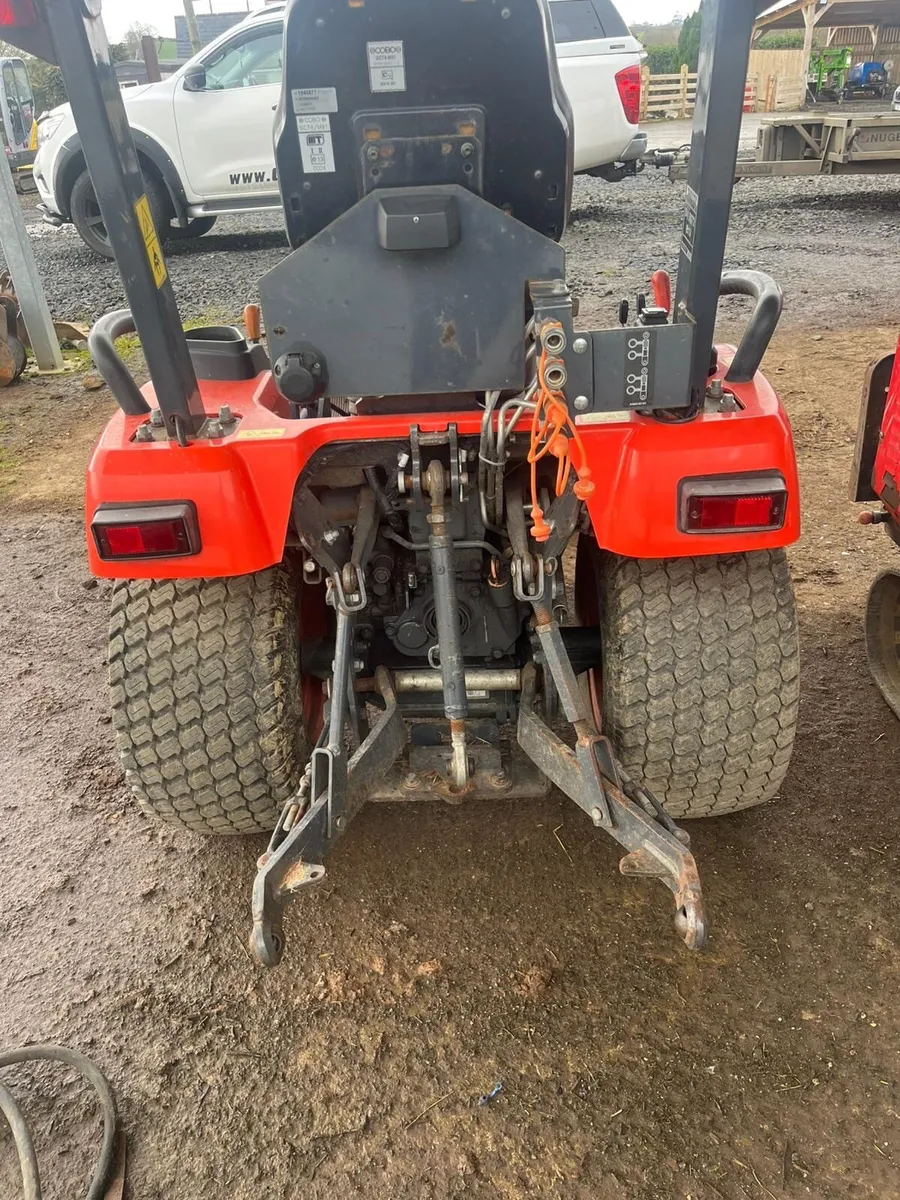 Kubota garden tractor - Image 2