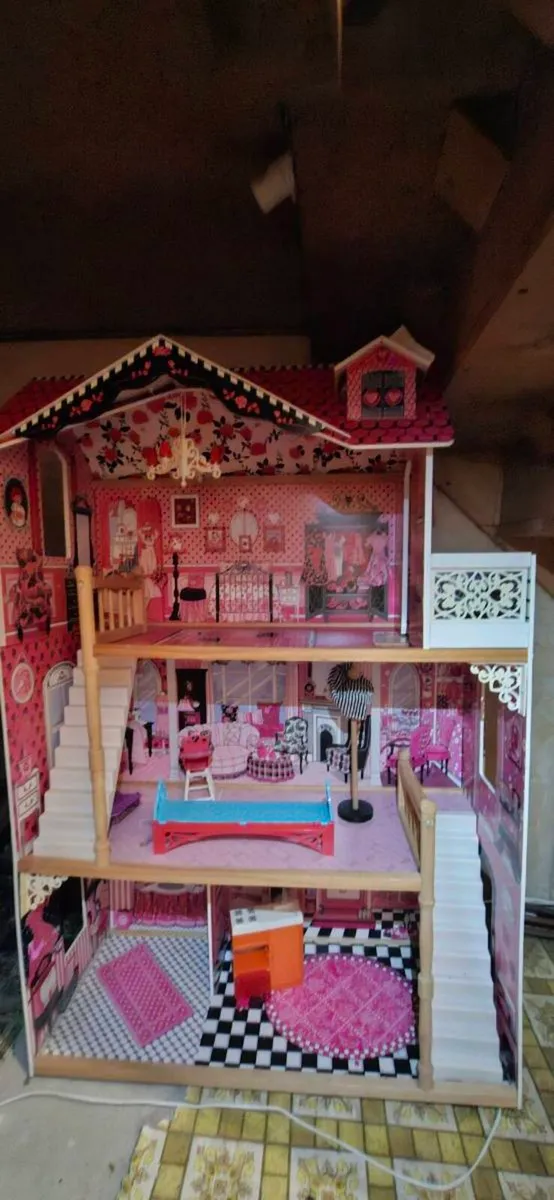 Dolls house