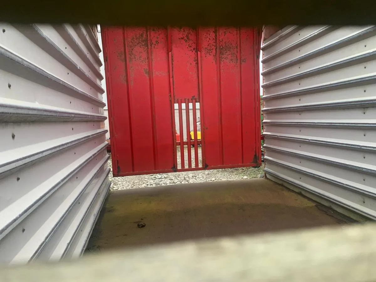 JOHNSTON 12' X 7' SILAGE TRAILER - Image 4