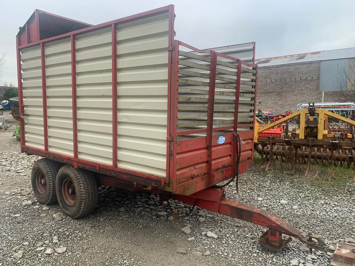 JOHNSTON 12' X 7' SILAGE TRAILER - Image 1