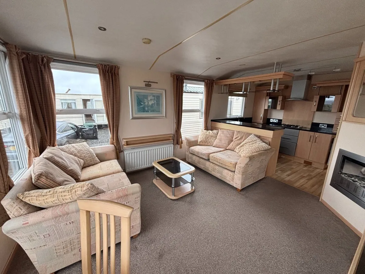 39X12 Atlas, 2Bed, D/G&C/H, Free Delivery up2 60 M - Image 3