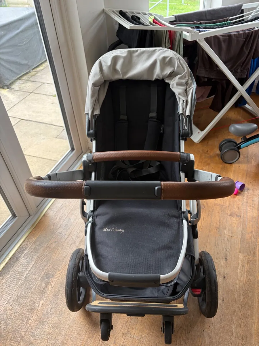 Uppababy Pram Full Set - Image 3