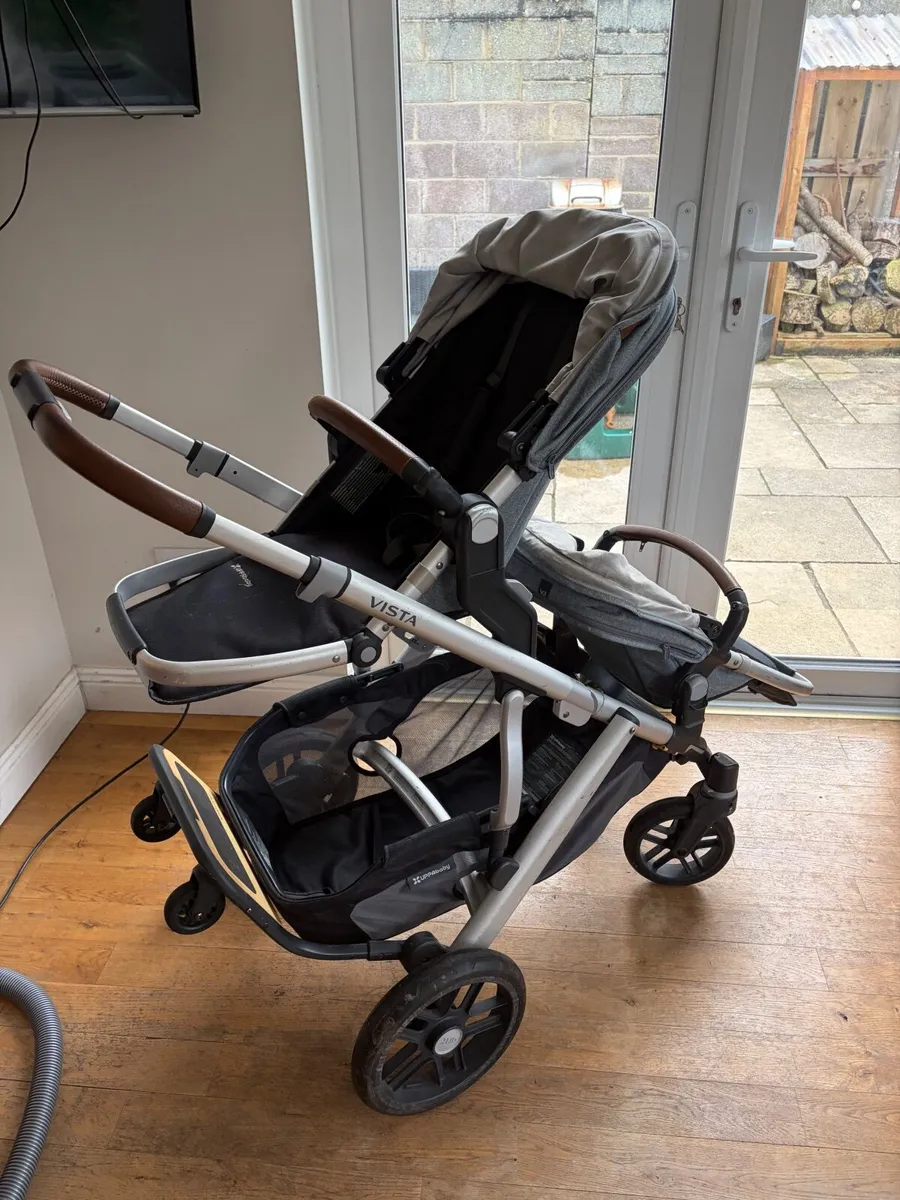 Uppababy Pram Full Set - Image 4