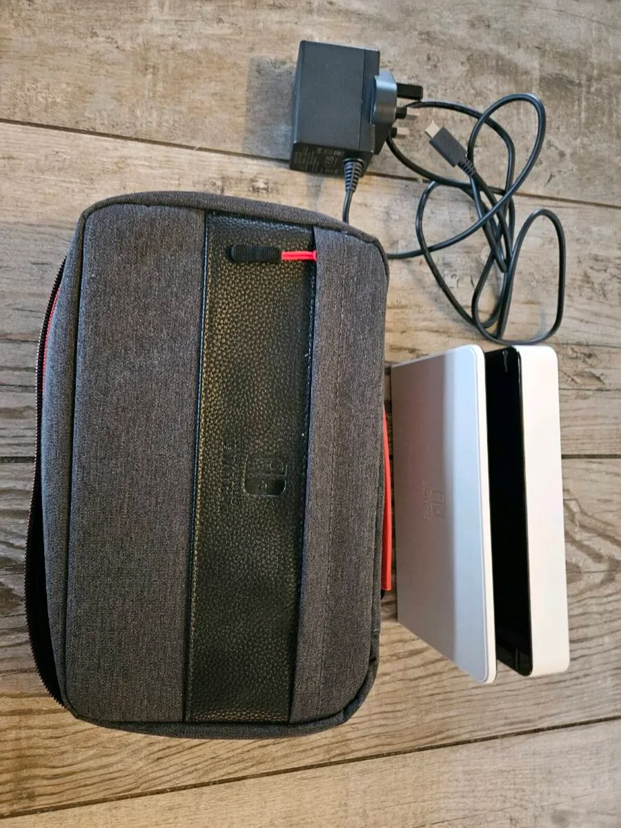 Nintendo switch oled - Image 3