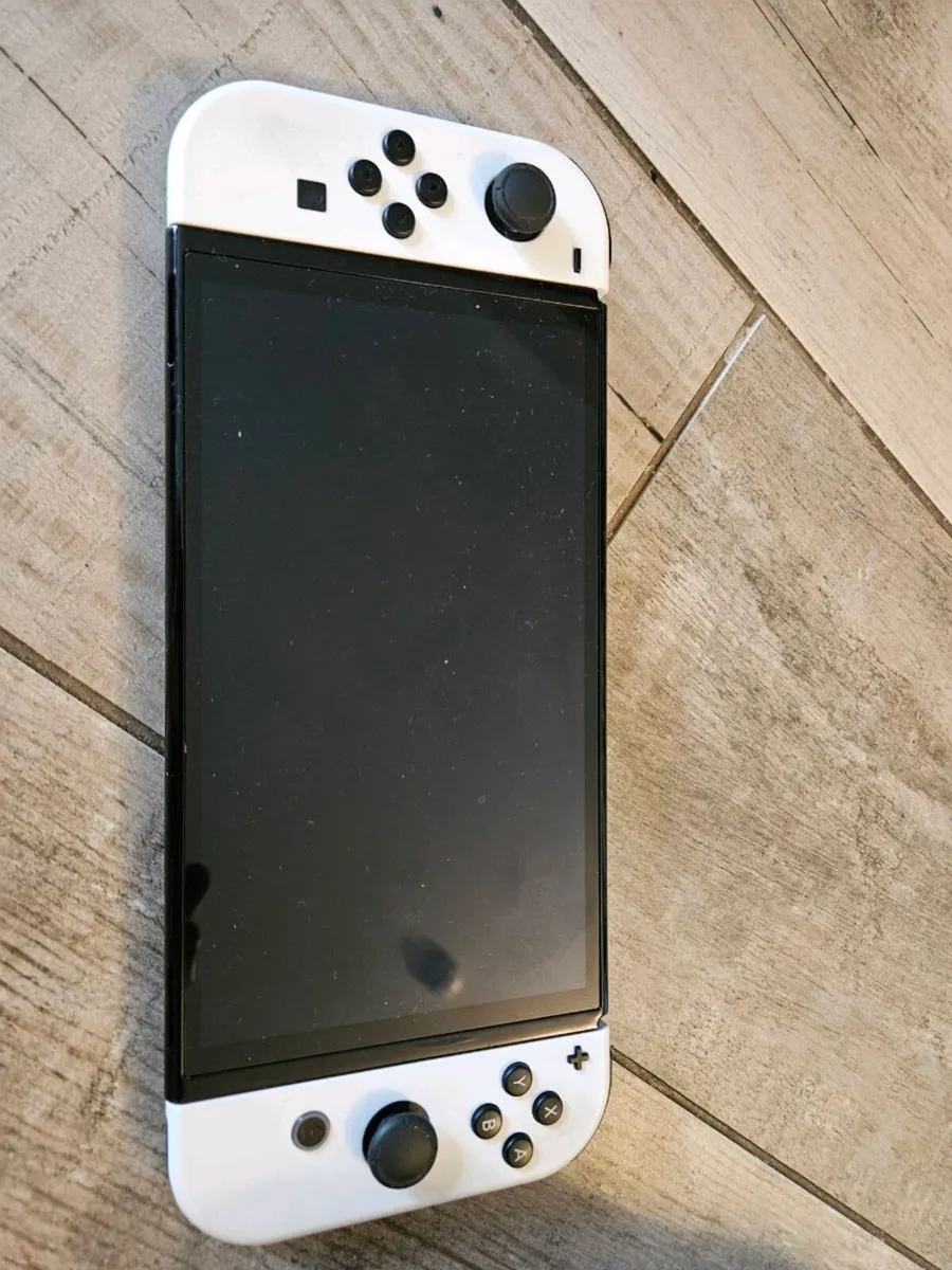 Nintendo switch oled - Image 1