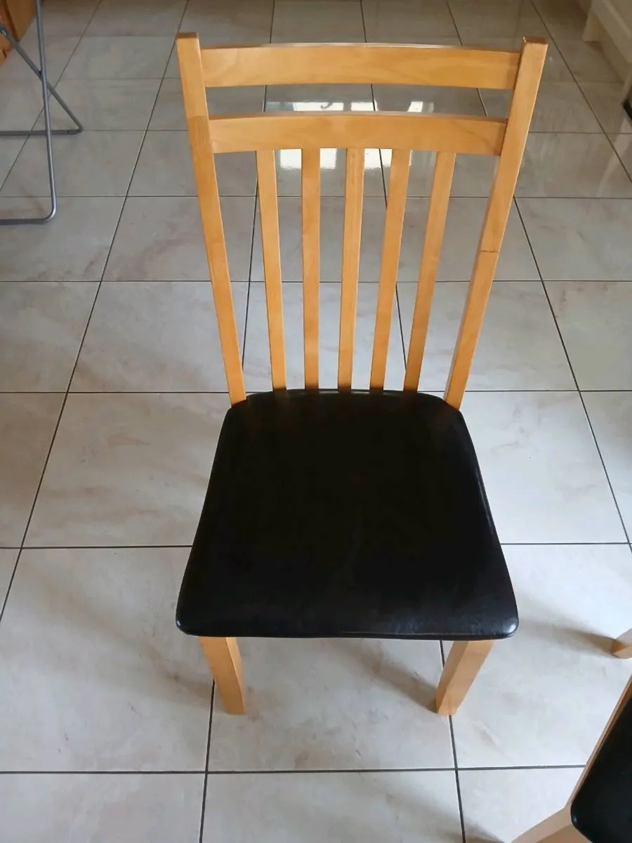 Kitchen Table & 6 Chairs - Image 3