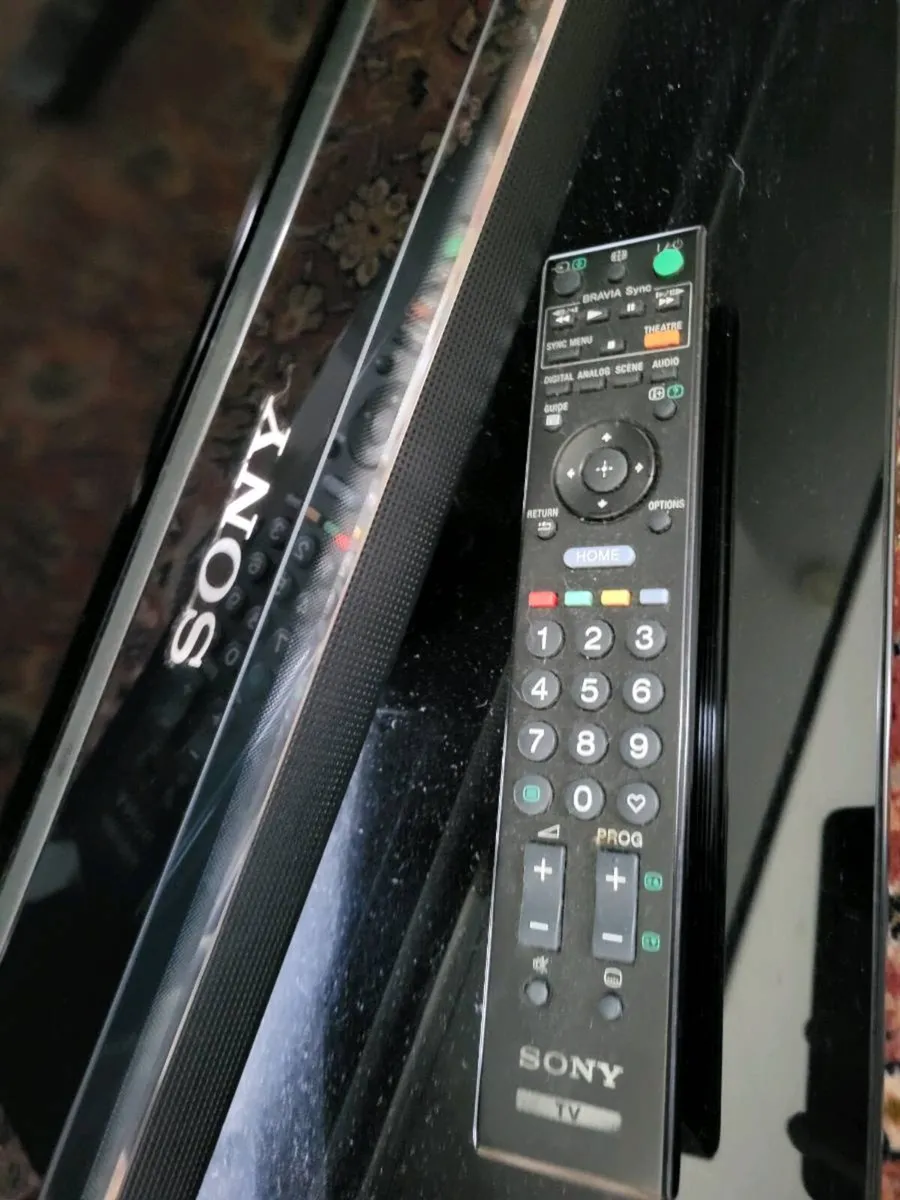 40-inch Sony Bravia Full HD TV - Image 3